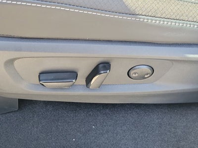 2026 Nissan Pathfinder SL Premium