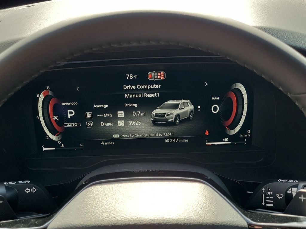 2026 Nissan Pathfinder SL Premium