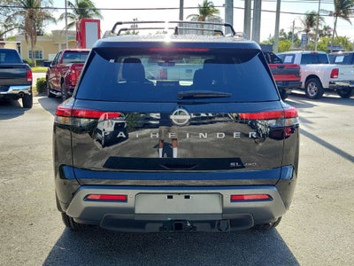 2026 Nissan Pathfinder SL Premium