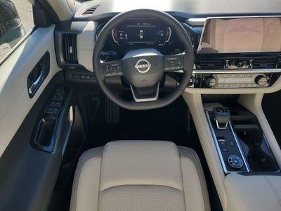 2026 Nissan Pathfinder SL Premium