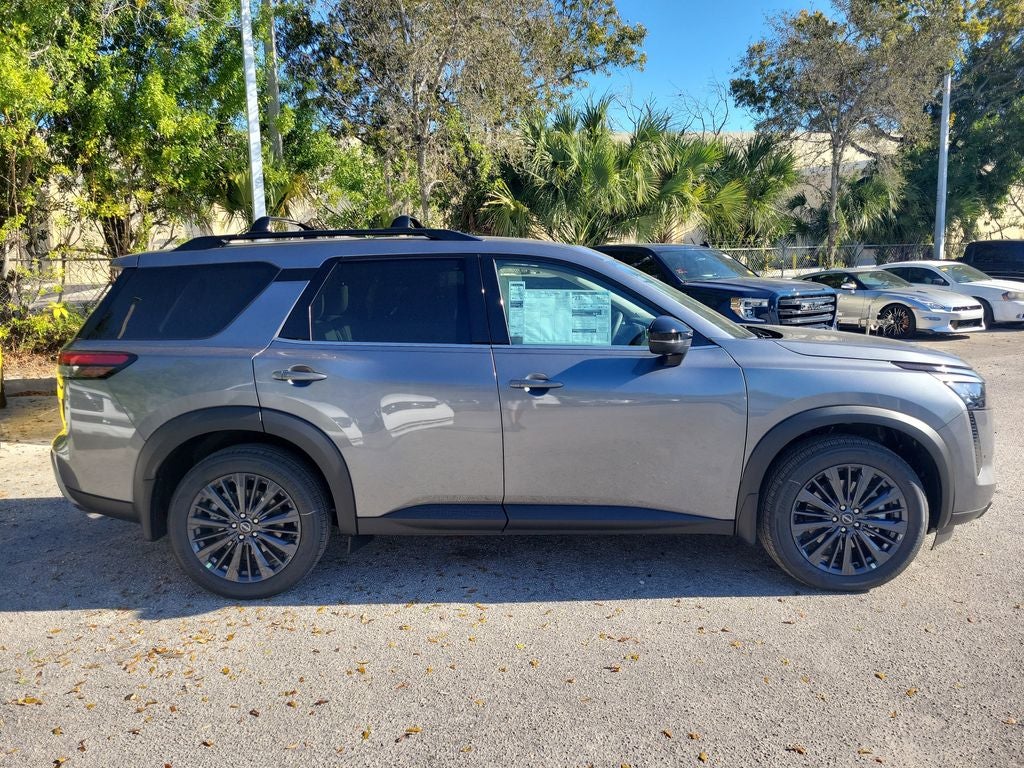 2026 Nissan Pathfinder SL Premium