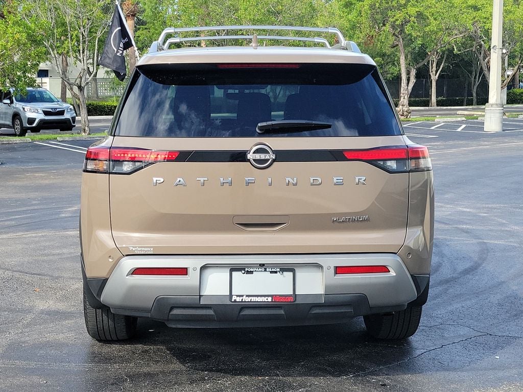 2023 Nissan Pathfinder Platinum