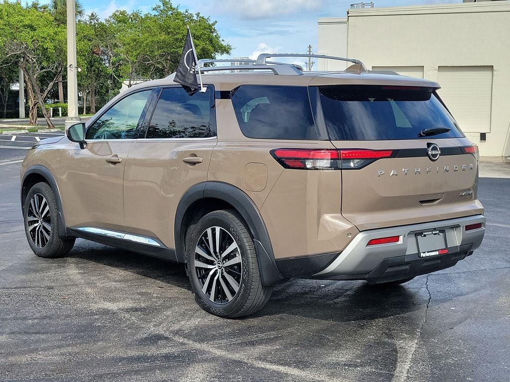 2023 Nissan Pathfinder Platinum