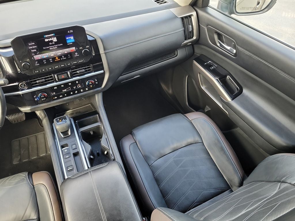 2023 Nissan Pathfinder Platinum