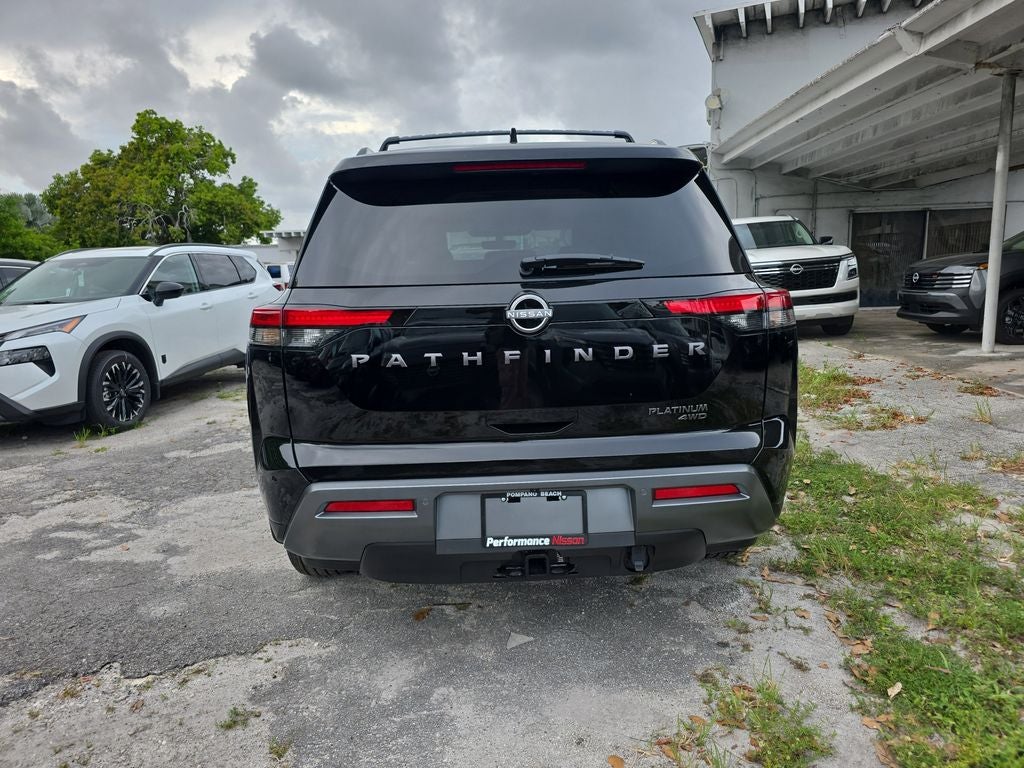 2026 Nissan Pathfinder Platinum