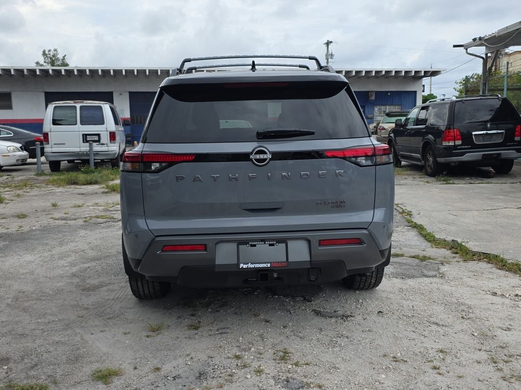 2026 Nissan Pathfinder Platinum