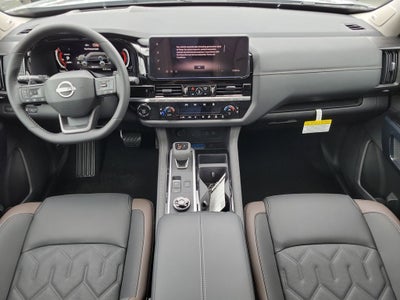 2026 Nissan Pathfinder Platinum CPT Seats