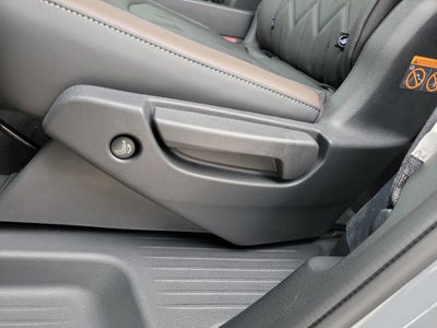 2026 Nissan Pathfinder Platinum CPT Seats