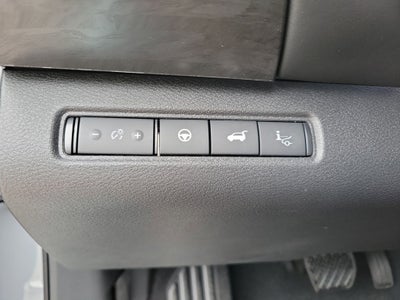 2026 Nissan Pathfinder Platinum CPT Seats