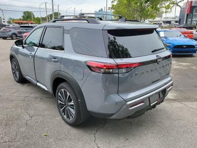 2026 Nissan Pathfinder Platinum CPT Seats