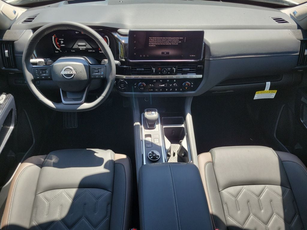 2026 Nissan Pathfinder Platinum CPT Seat