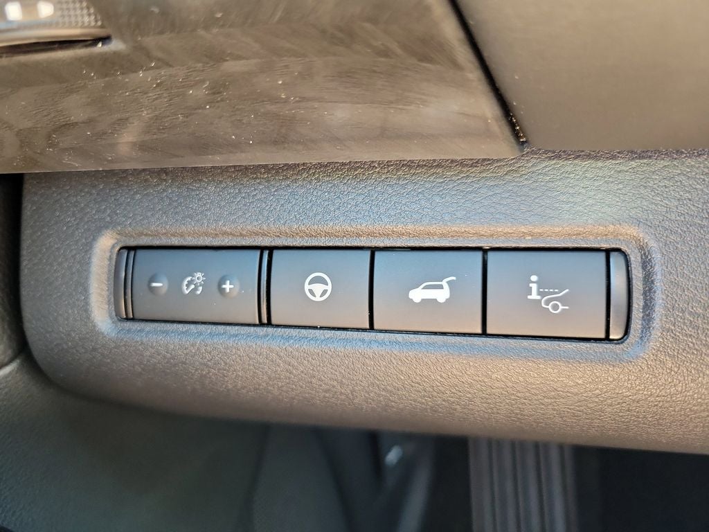 2026 Nissan Pathfinder Platinum CPT Seat