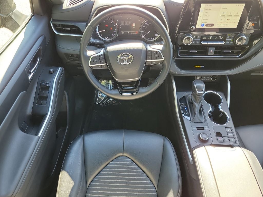 2024 Toyota Highlander XSE