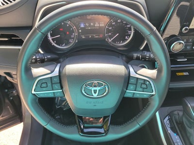 2024 Toyota Highlander XSE
