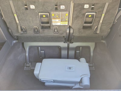 2025 Toyota Sienna XLE 8 Passenger
