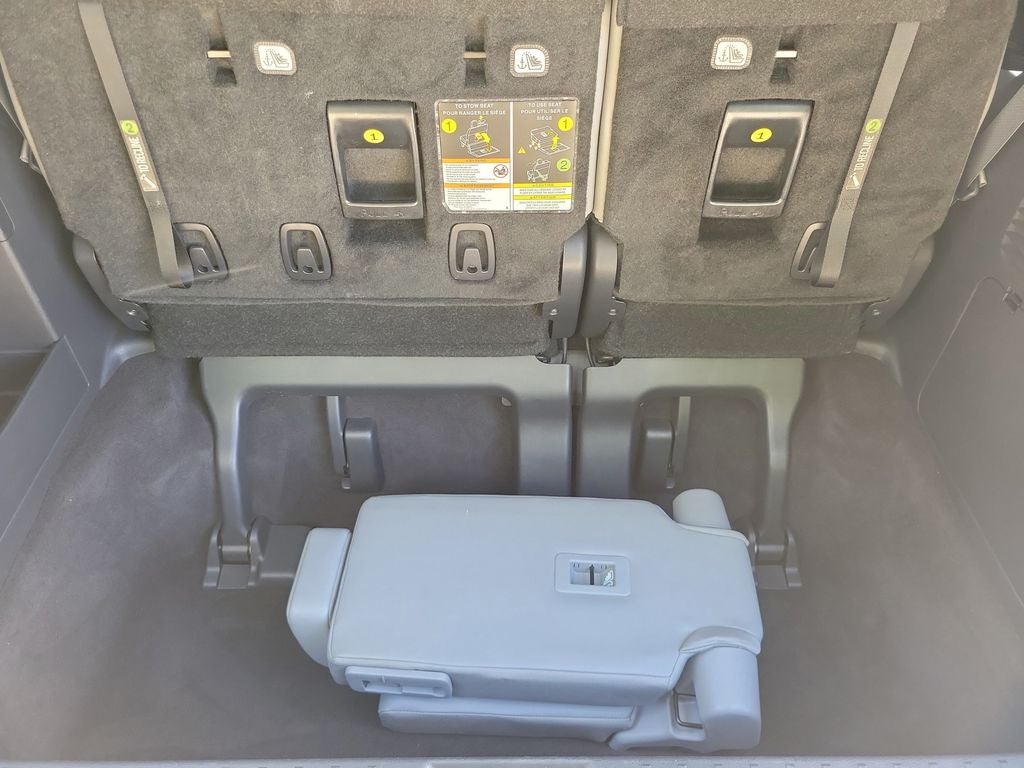 2025 Toyota Sienna XLE 8 Passenger