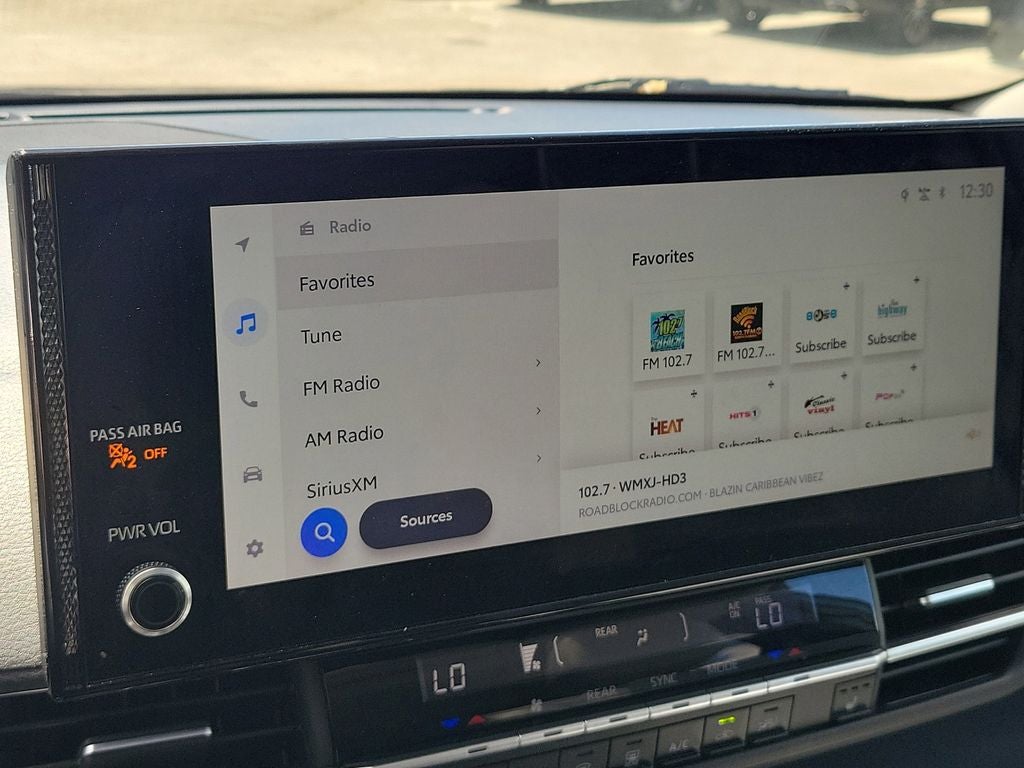 2025 Toyota Sienna XLE 8 Passenger