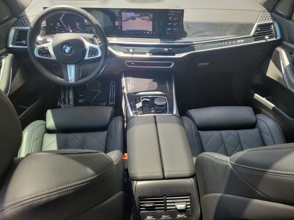 2024 BMW X5 sDrive40i M Sport Professional