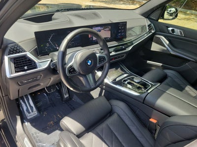2024 BMW X5 sDrive40i M Sport Professional