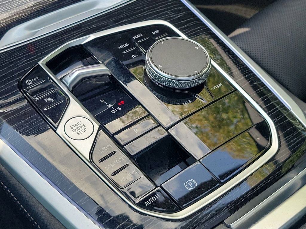 2024 BMW X5 sDrive40i M Sport Professional