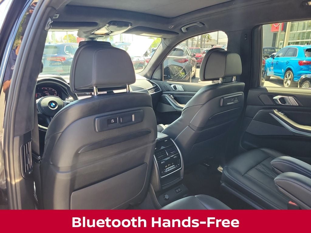 2020 BMW X7 M50i AWD
