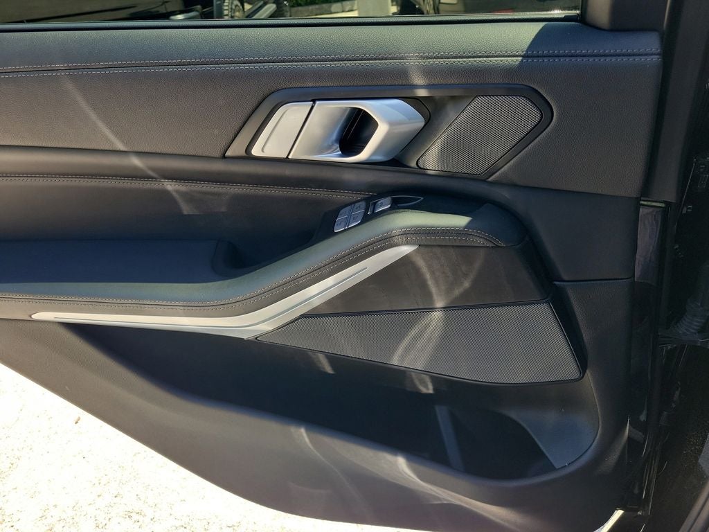 2020 BMW X7 M50i AWD