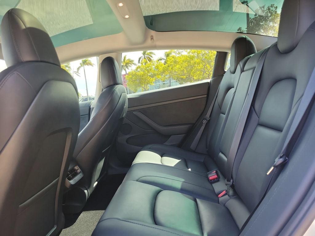 2022 Tesla Model 3 Base