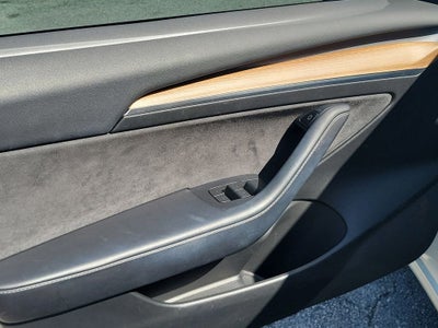 2022 Tesla Model 3 Base