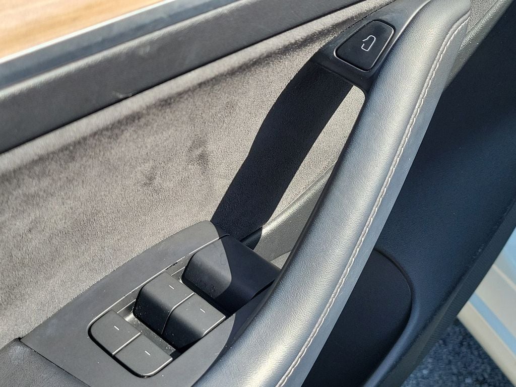 2022 Tesla Model 3 Base