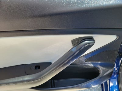 2018 Tesla Model 3 Performance