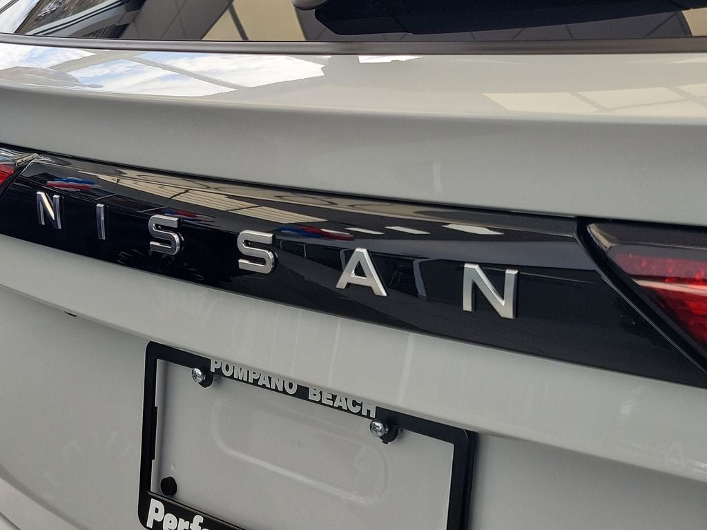 2026 Nissan Rogue Plug-In Hybrid Platinum