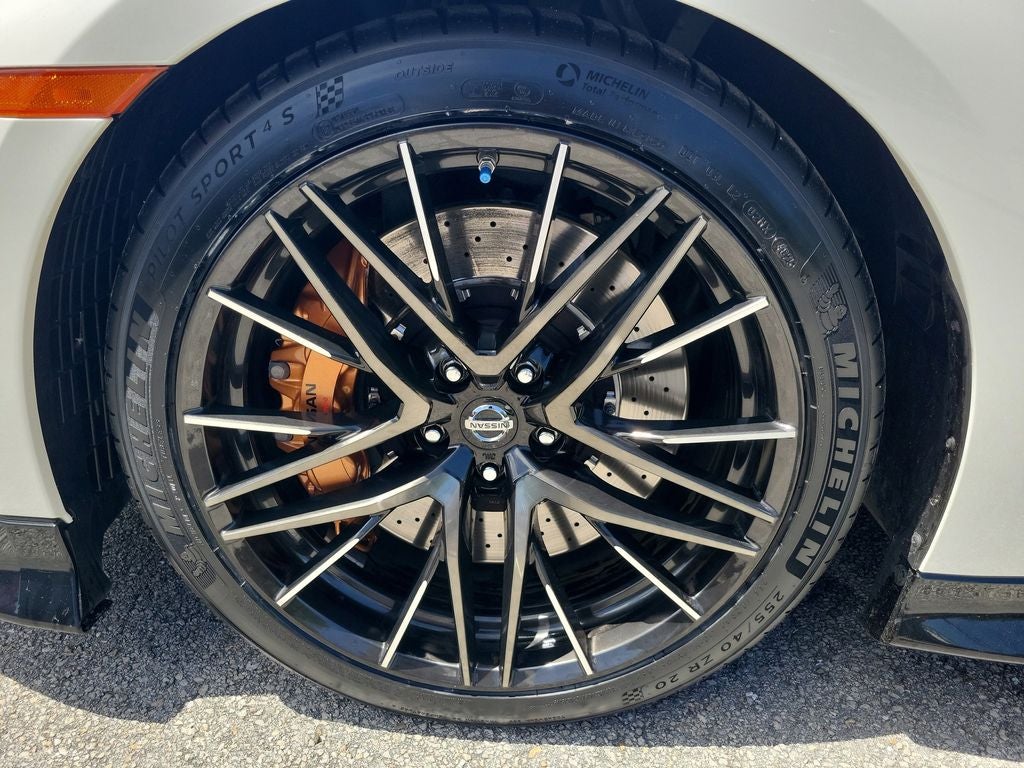 2021 Nissan GT-R Premium