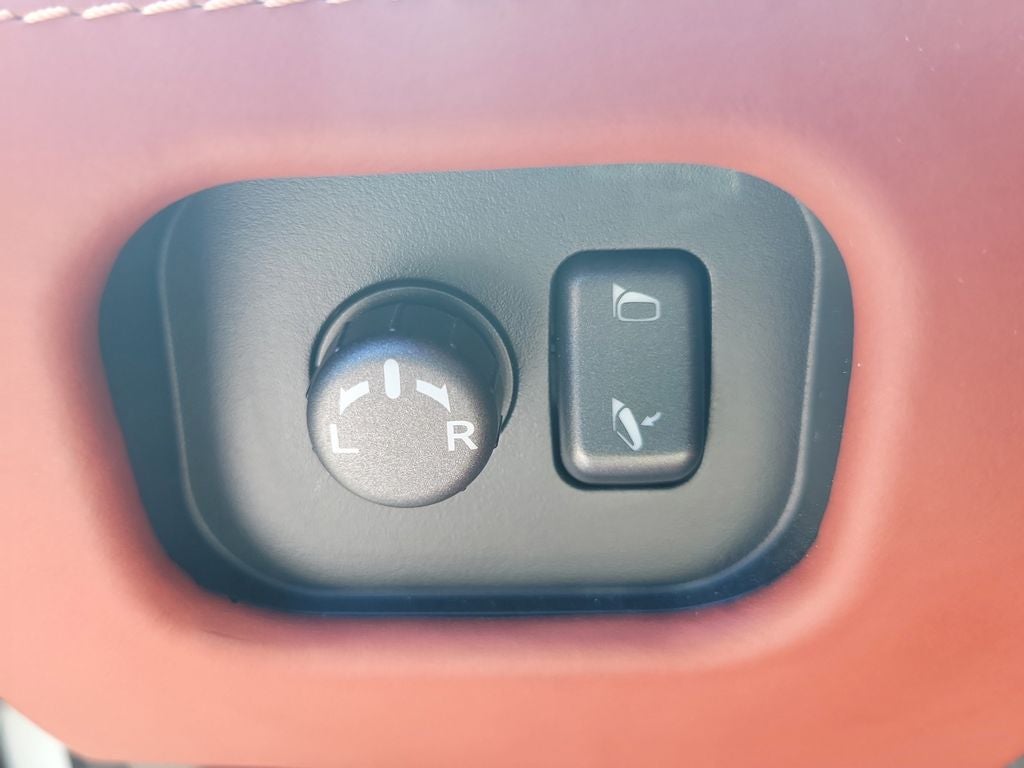 2021 Nissan GT-R Premium