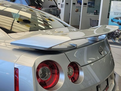 2024 Nissan GT-R Premium