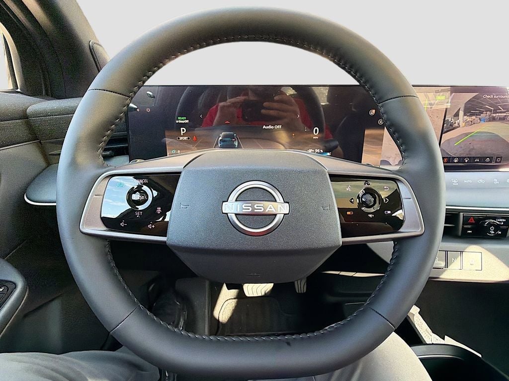 2026 Nissan Leaf PLATINUM+