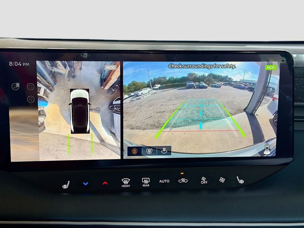 2026 Nissan Leaf PLATINUM+