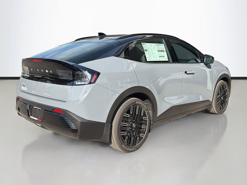 2026 Nissan Leaf PLATINUM+