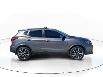 2017 Nissan Rogue Sport SL w/Premium/Platinum Pkg