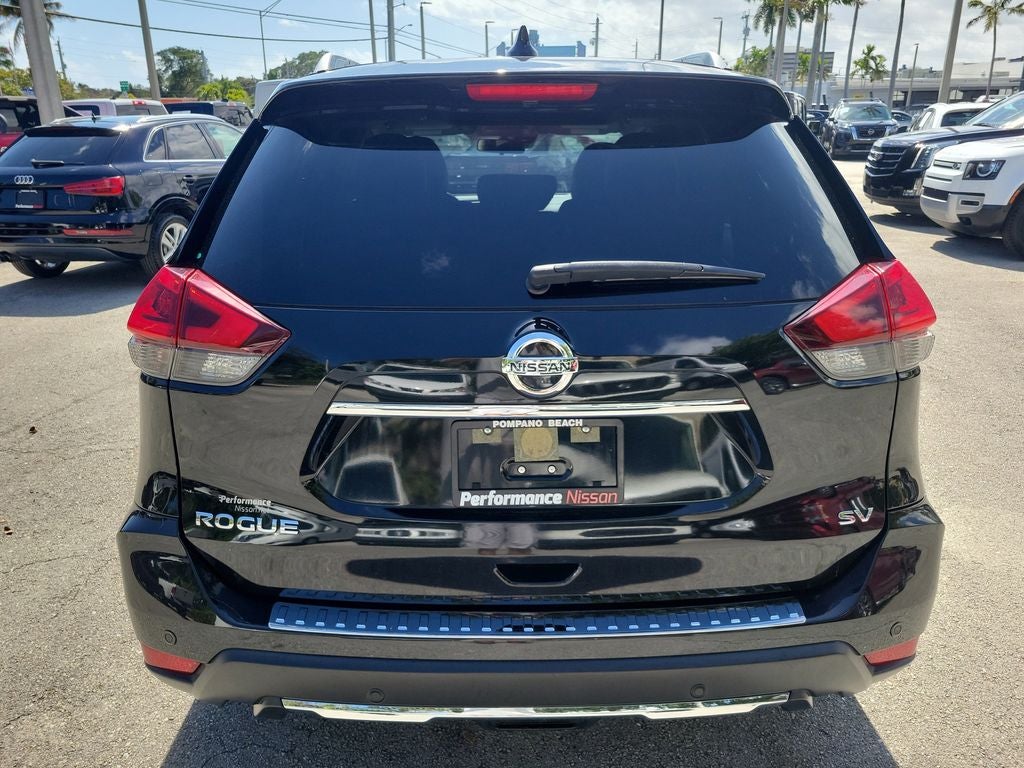 2020 Nissan Rogue SV