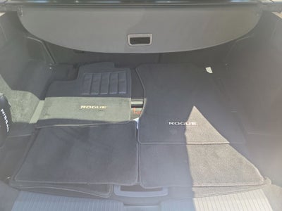 2021 Nissan Rogue SL w/PREMIUM PACKAGE