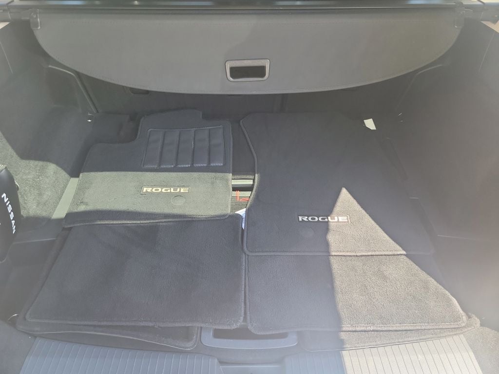 2021 Nissan Rogue SL w/PREMIUM PACKAGE