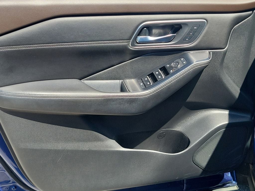 2021 Nissan Rogue SL w/PREMIUM PACKAGE