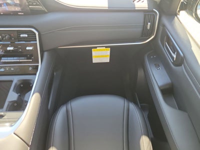 2026 Nissan Armada SV