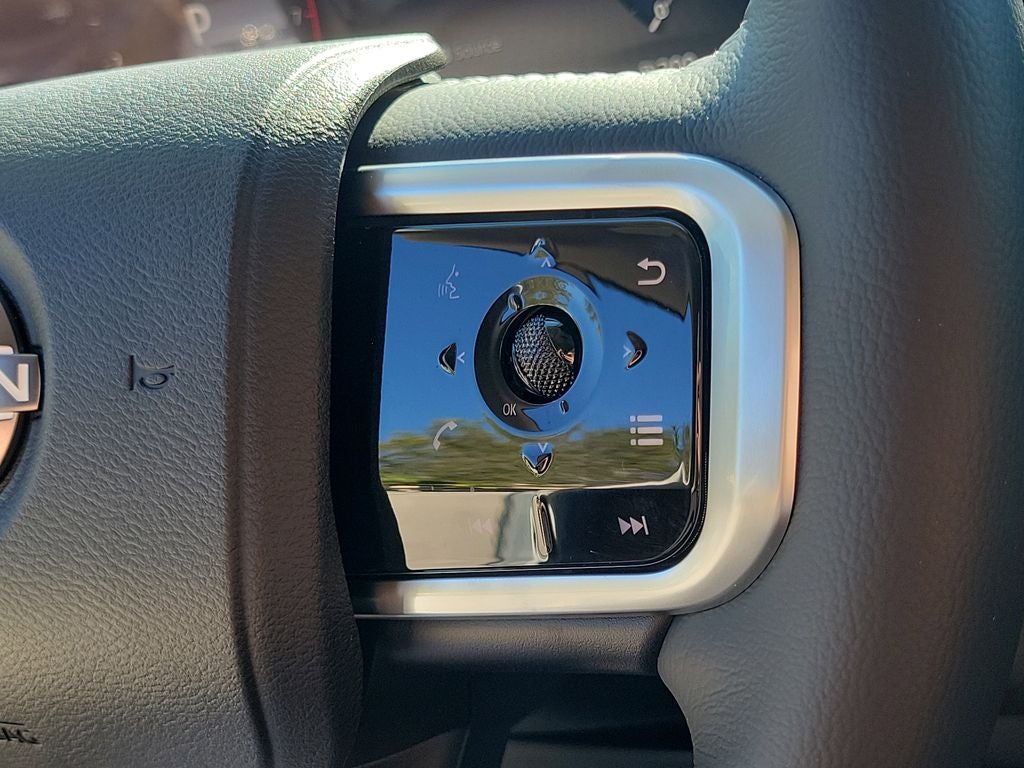 2026 Nissan Armada SV