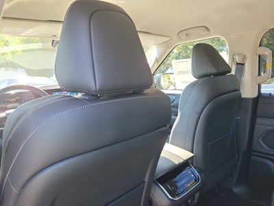 2026 Nissan Armada SV