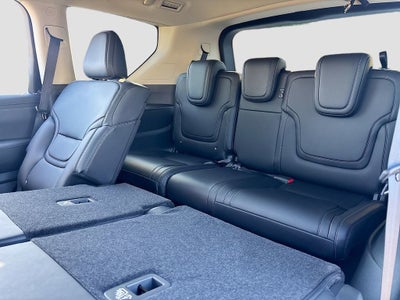 2026 Nissan Armada SV