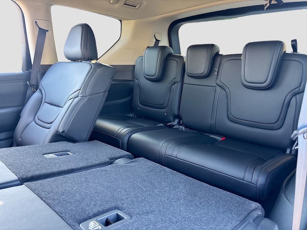 2026 Nissan Armada SV