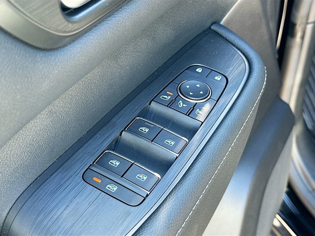 2026 Nissan Armada SL Captains