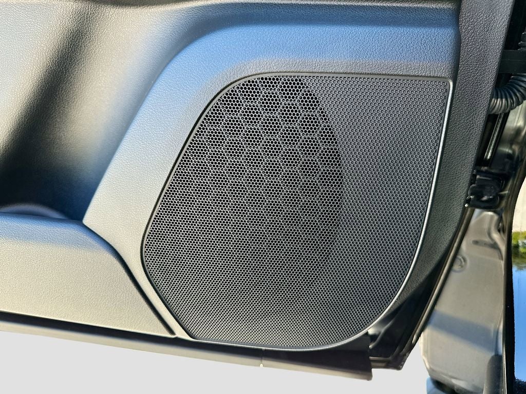 2026 Nissan Armada SL Captains