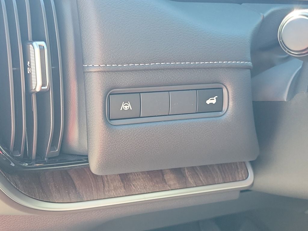 2026 Nissan Armada SL 4X4